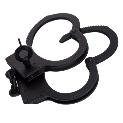 Служебное оружие и средства охранника